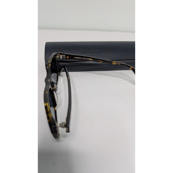 Warby Parker Perkins Sunglasses Burnt Honeycomb Tortoise Rectangle Case M 264 main image 9